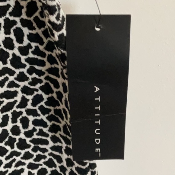 Black and White animal style print Short Sleeve T-Shirt - Picture 2 of 6